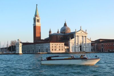 Venice Private Arrival Transfer by Water Taxi: Cruise Port to Central Venice - The private motorboat ride: what the hour on the water feels like