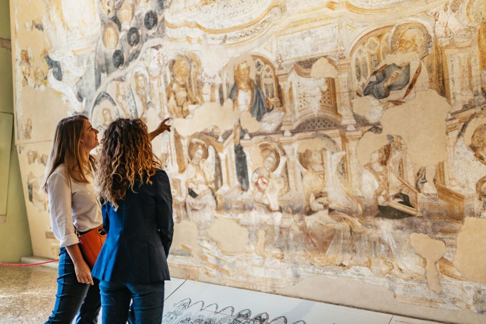 Venice: Private Entry Doge Palace & St. Mark Terraces Tour - Meeting at San Marco’s Columns and Getting Oriented Fast