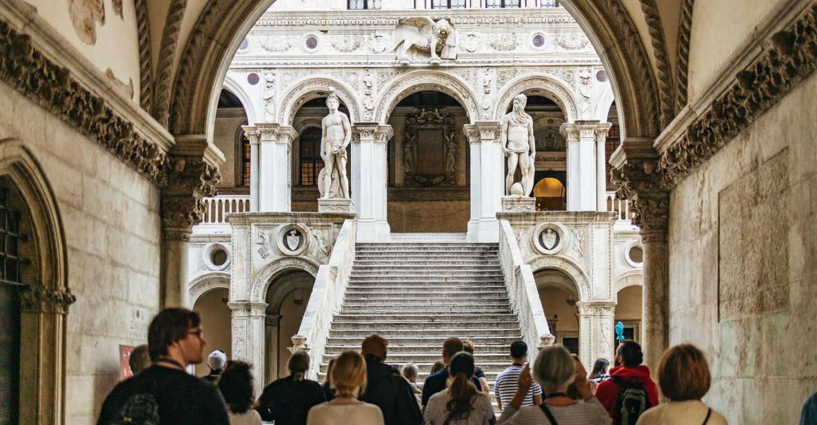 Venice: Private Entry Doge Palace & St. Mark Terraces Tour - Bridge of Sighs and the Palace Prison: Opulence Meets Consequence