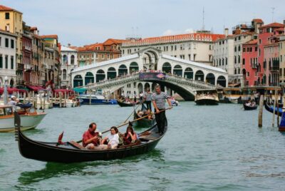 Venice: Private Gondola Cruise for up to 5 Passengers - Where to check in: the Royal Gardens gate ticket office