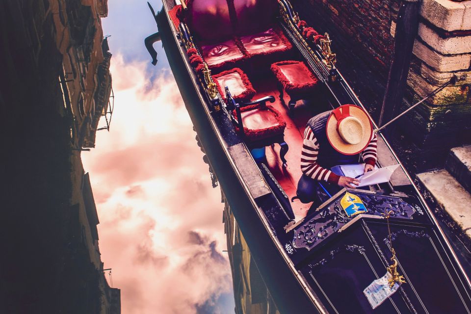 Venice: Private Gondola Ride - Should you book a private gondola ride from Santa Maria del Giglio?