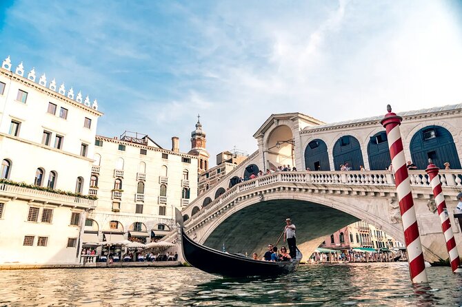 Venice Private Gondola Ride: Explore Hidden Canals and Sights - Calatrava and Degli Scalzi: ask your gondolier for the best angles