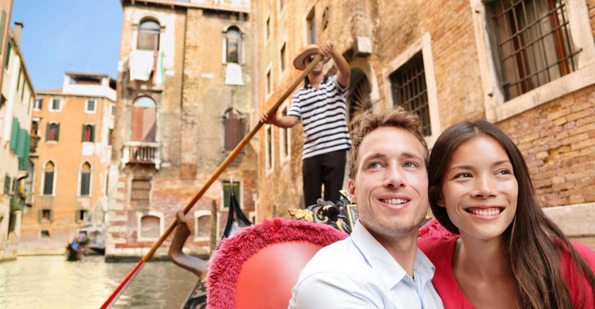 Venice: Private Gondola Ride - The 20-minute route: what each stop is doing for your eyes