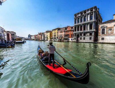 Venice: Private Grand Canal Gondola Ride from Rialto - Meeting at Stazio Gondole Carbon: Find It Fast