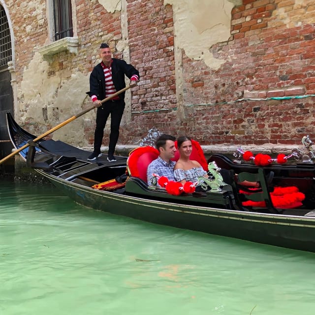 Venice: Private Grand Canal Gondola Ride from Rialto - Practical Tips That Actually Matter on a Short Ride