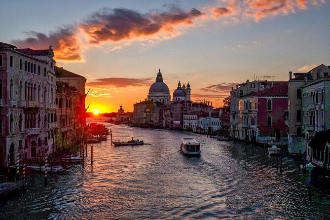 Venice Private Walking Tour with a Local - Walking logistics: comfort, heat, and pacing