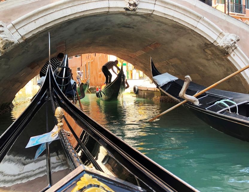 Venice Shared Gondola Ride - Weather, acqua alta, and why wet seats happen