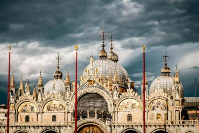 Venice: Skip-the-line St. Mark's Basilica Entry & Audioguide - Choosing Your Ticket: Standard vs Terrace vs Guided Tour