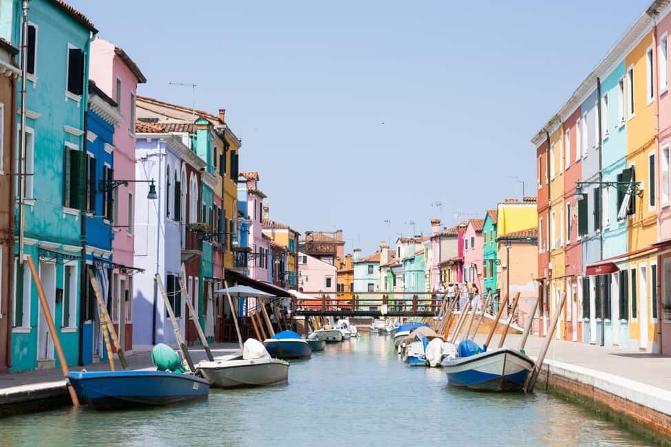 Venice: St Mark's, Doge's Palace, Murano & Burano Day Tour - The lunch gap: quick food time, not a long meal