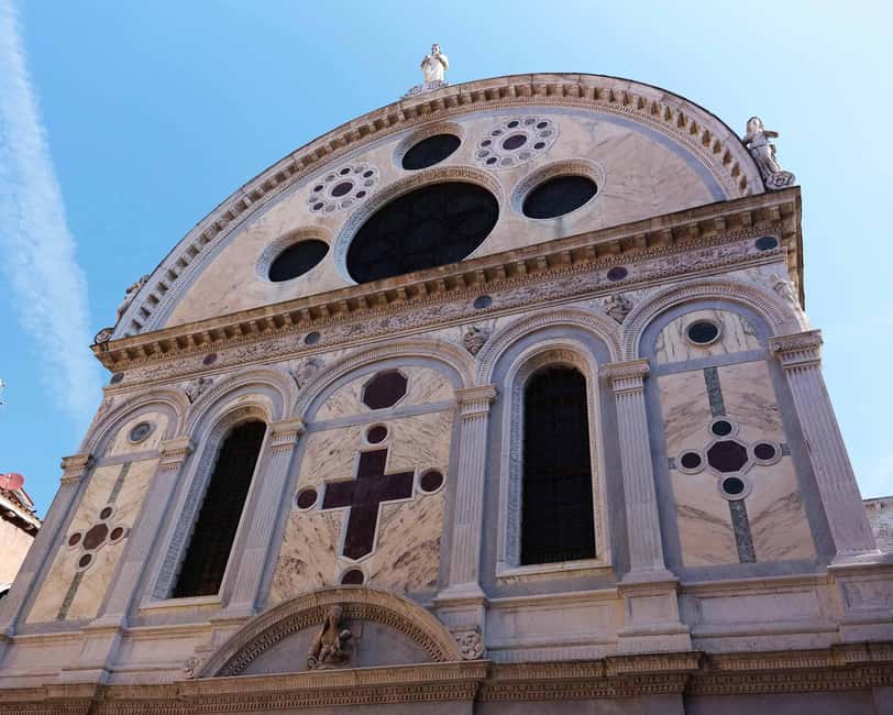 Venice: St Mark's Square & Rialto Walking Tour & Gondola - The gondola plan: a short intro, then a 30-minute shared ride