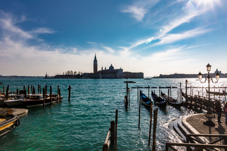 Venice: St Mark's Square & Rialto Walking Tour & Gondola - Value and price: is $67.40 a fair deal?