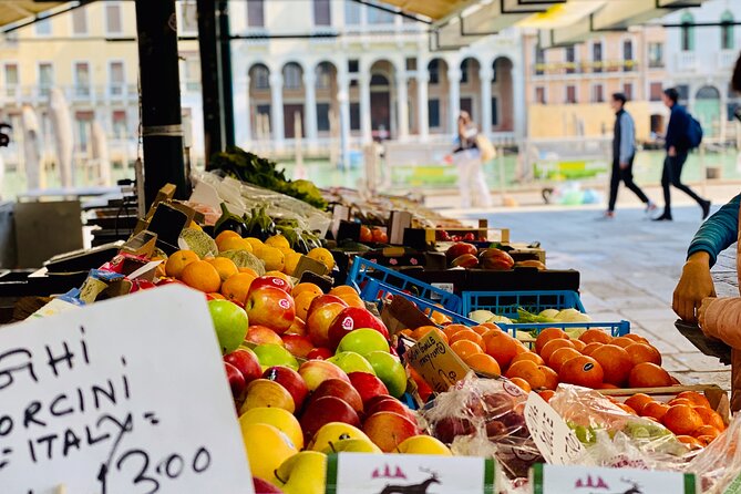 Venice Street Food Tour with Local Guide with Local Food Market Visit - Rialto Market: What You’ll See Before You Taste