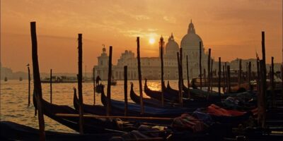 Venice: Sunset or Evening Gondola Tour - What the ride feels like on the water