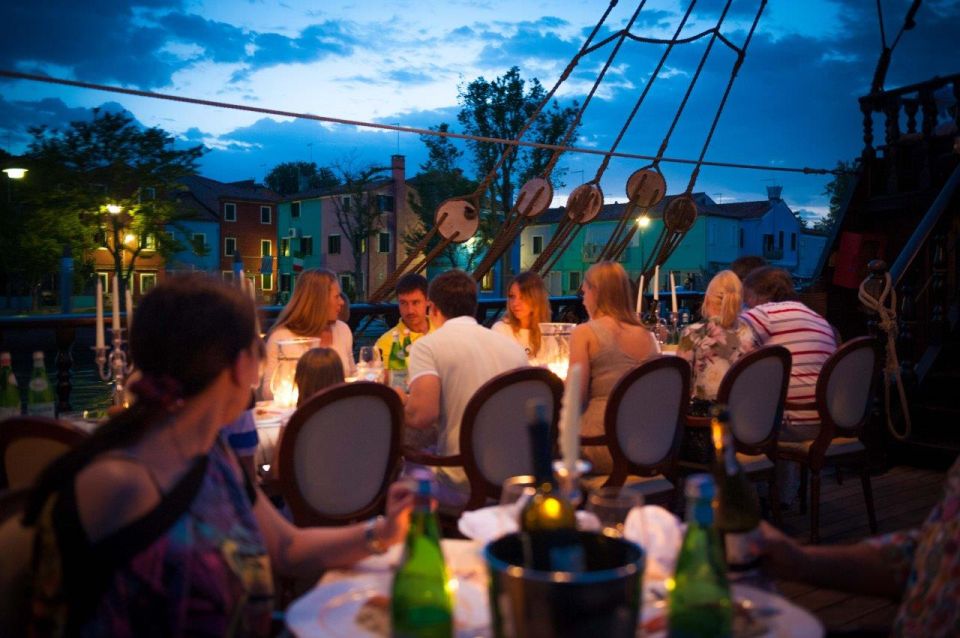 Venice: Venetian Lagoon Tour and Galleon Dinner - Getting Onboard Near Museo Navale and How the Galleon Works