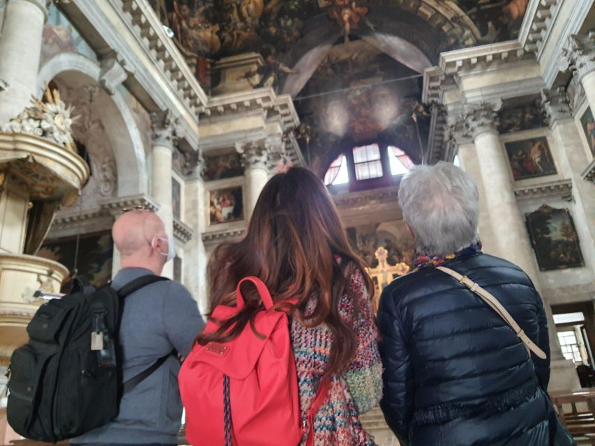 Venice: Walking Guided Tour of the City Must-See Sites - Ending at Piazza San Marco: Basilica and Palazzo Ducale from the square