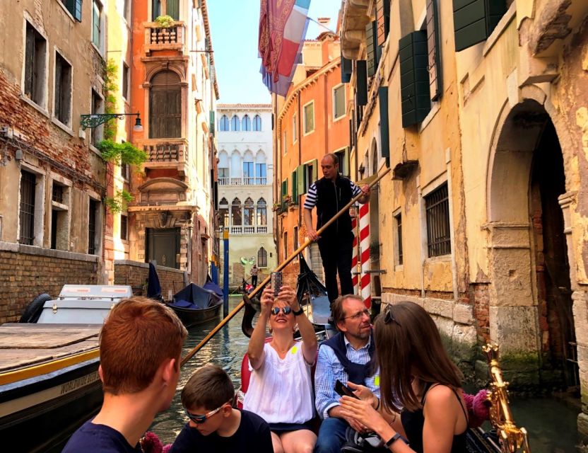 Venice Walking Tour and Gondola Ride Combo - Why This Venice Combo Works: St Mark’s to Rialto on Foot, Canals by Gondola