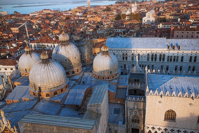 Venice Walking Tour plus Skip the Lines Doge's Palace and St Mark's Basilica Tours - Piazza San Marco: A Quick Hit Before the Tickets