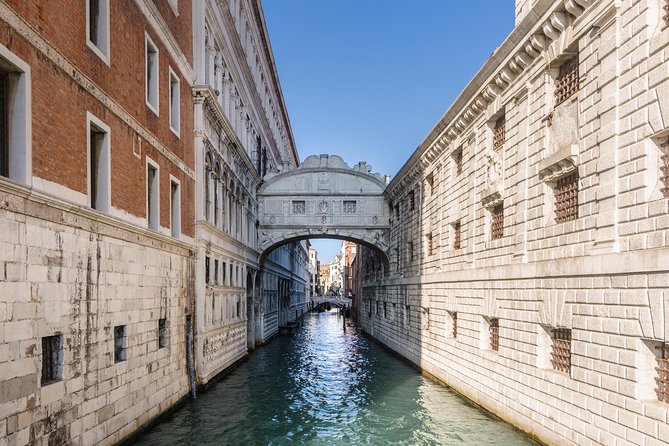 Venice: Winter Pass Top Attractions & City Walking Tour - Optional Palazzo Mocenigo Museum: Fashion, Textiles, Perfume