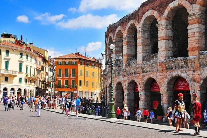 Verona and Lake Garda Day Trip from Milan - Piazza Bra free time: lunch choices and gelato without a forced menu