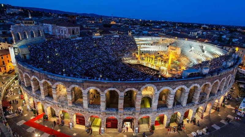 Verona: Arena di Verona Opera Ticket - Ticket pickup at Gate 7: simple, but don’t show up last-minute
