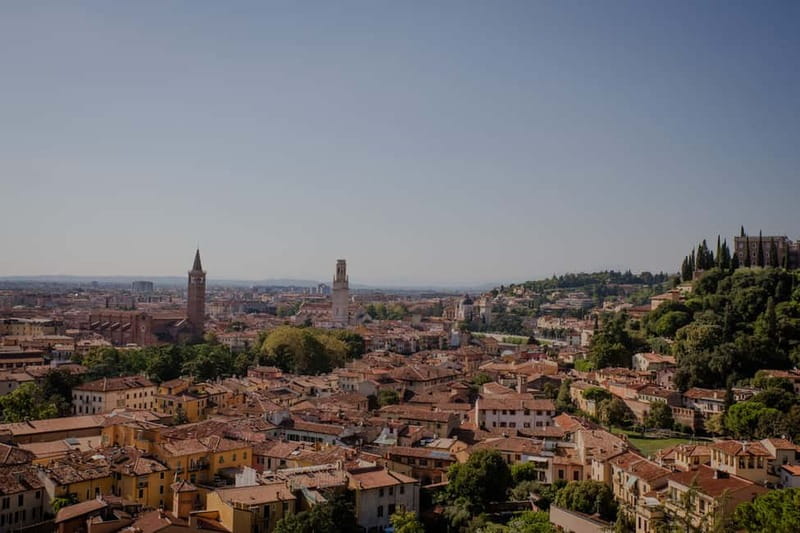 Verona: City E-Bike Tour with Lunch - The osteria lunch: light Veronese flavors and local wine