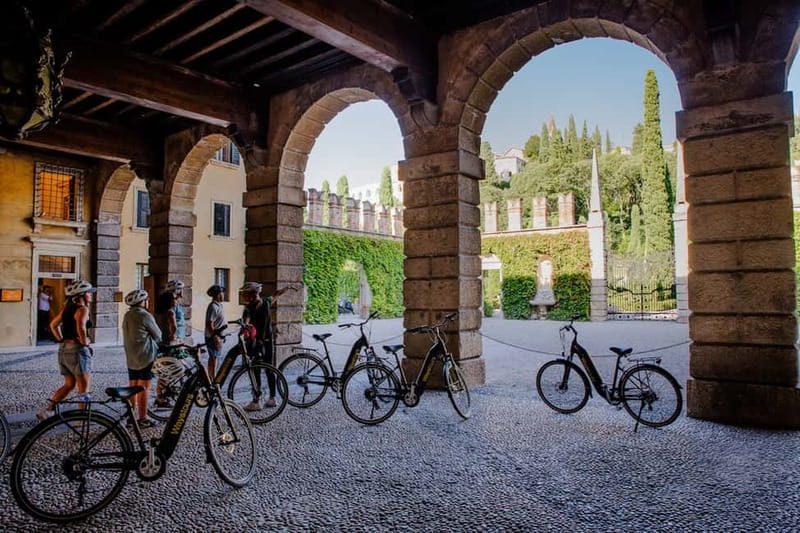 Verona: City E-Bike Tour with Lunch - The city loop: cobblestones, classic angles, and guided flow