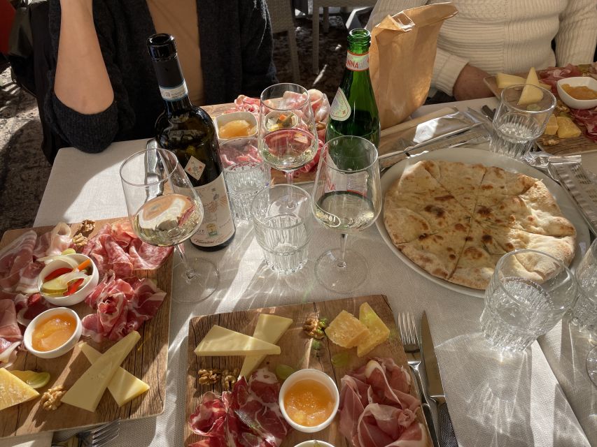 Verona: City Walking Tour with Cable Car & Wine Aperitif - Group size, pace, and guide style: why it stays fun