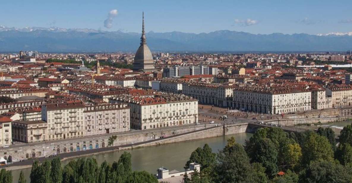 Verona: Custom Private Tour with a Local Guide - What You’ll See: Photo Stops, Guided Walking, and Street-Level Context
