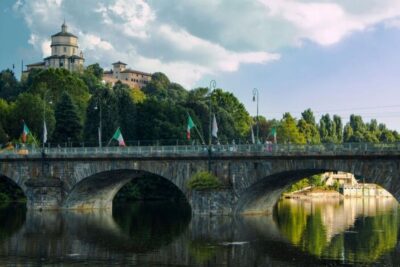 Verona: Custom Private Tour with a Local Guide - Getting Oriented: Hotel Pickup and a Smooth Start