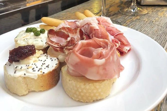 Verona Full Meal & Wine Tasting Walking Tour by Do Eat Better - What you actually eat and drink: the “full meal” promise