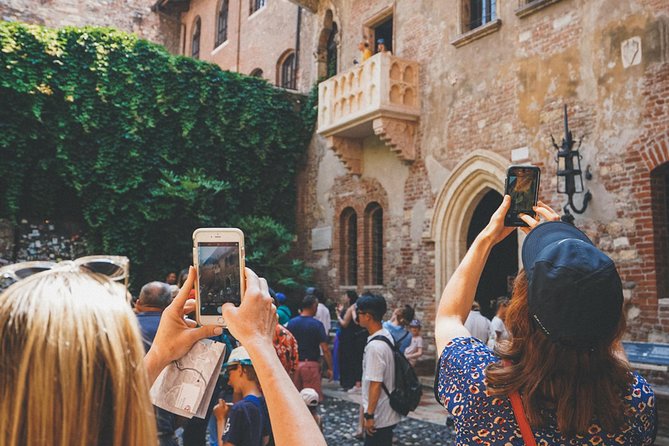 Verona Highlights Walking Tour in Small-group - Why 2 hours in Verona gives you the right starting point