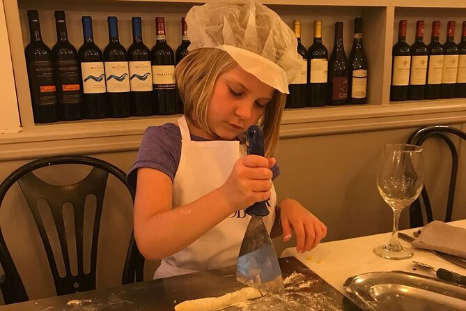 Verona: Pasta and Tiramisu Cooking Class With Free Flowing Wine - Fresh Pasta Basics: Flour, Dough, and the Pasta-Fresh Versus Dried Reality