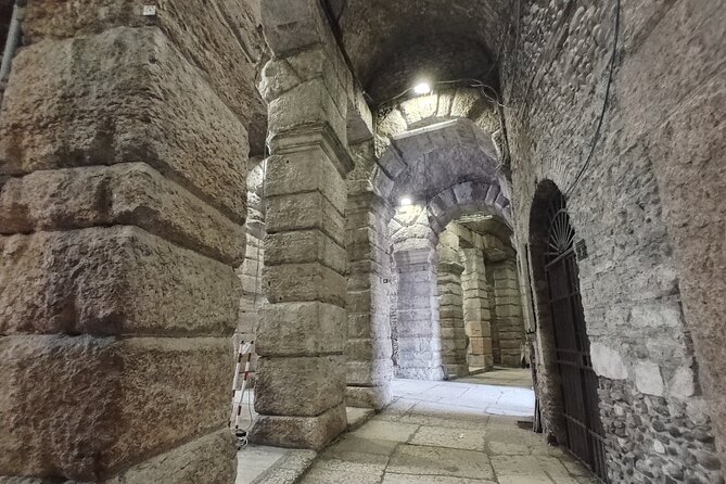 Verona Small Group Walking Tour with Cable Car and Arena Tickets - Entering the Arena di Verona experience (or seeing it from outside)
