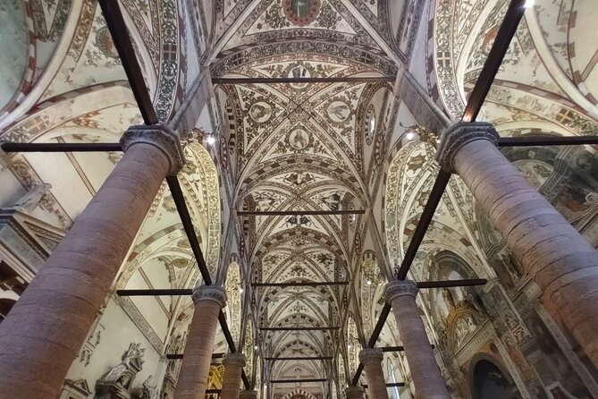 Verona Small Group Walking Tour with Cable Car and Arena Tickets - Della Scala medieval tombs: power in stone