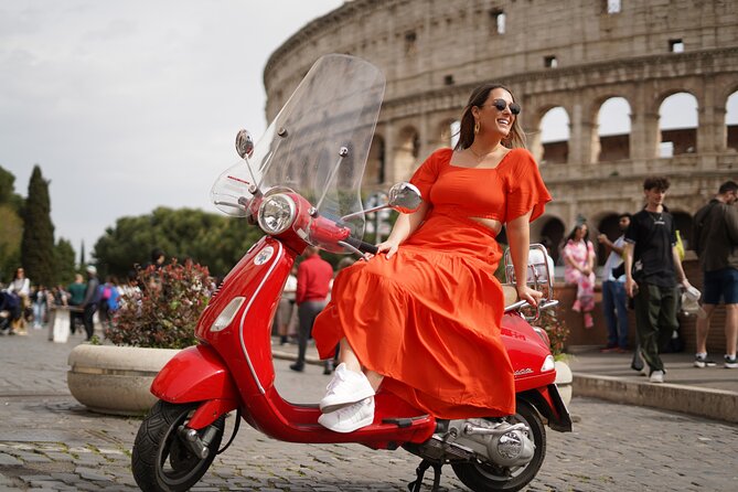 Vespa Scooter Tour in Rome with RomeIsMyLove Pro Photo Team - Stop 3: Fontana dell’Acqua Paola for a quick, polished photo memory