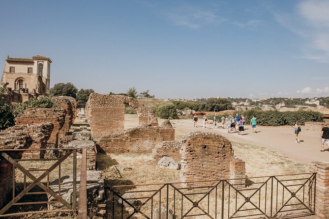 VIP Colosseum, Roman Forum & Palatine Hill & Special Access Sites - Meeting point, route flow, and where you end up