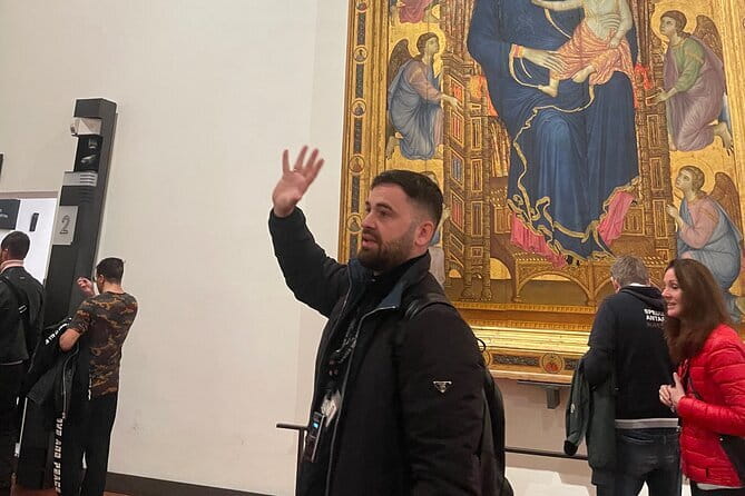 VIP Priority Access: Uffizi Gallery- Guided Experience - The Medici Setup: Why the Tour Starts Before the Paintings