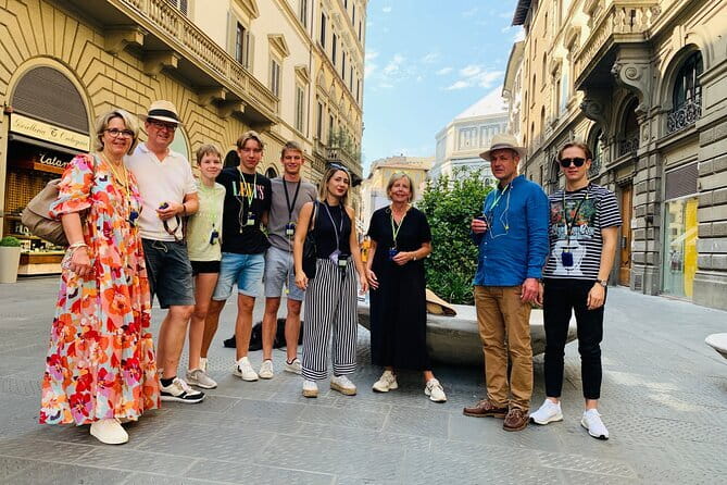 Walking Guided Tour of Florence landmarks - Key Points at a Glance