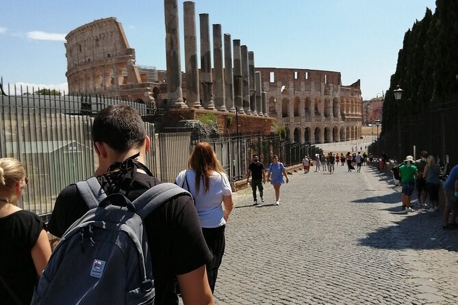 Wonders of The Colosseum Tour - Stop 1: The Colosseum, with a guide to make the ruins legible
